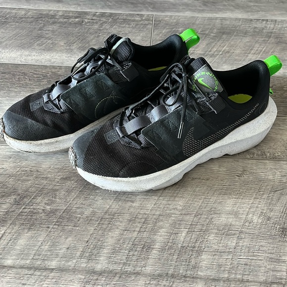 Nike Crater Impact - Picture 1 of 5